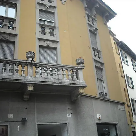 Pila Aparthotel *
